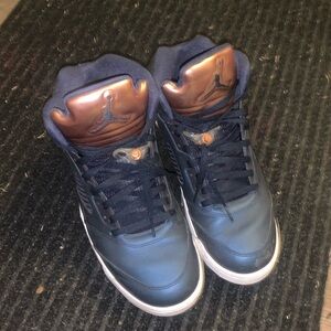 Jordan 5 shoes size 13 blue with rose gold lip